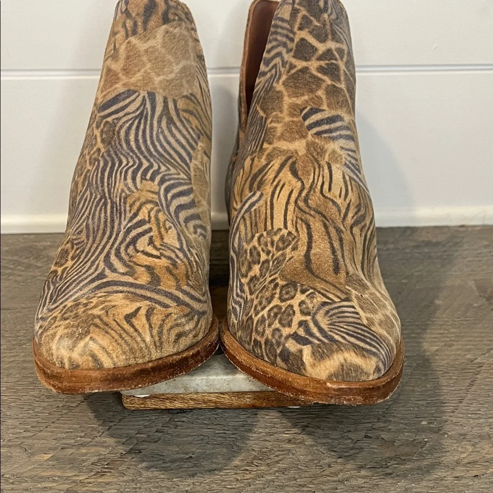 FP Movement by Free People Animal Charm Print Ankle Boots Size 38 - Picture 13 of 13